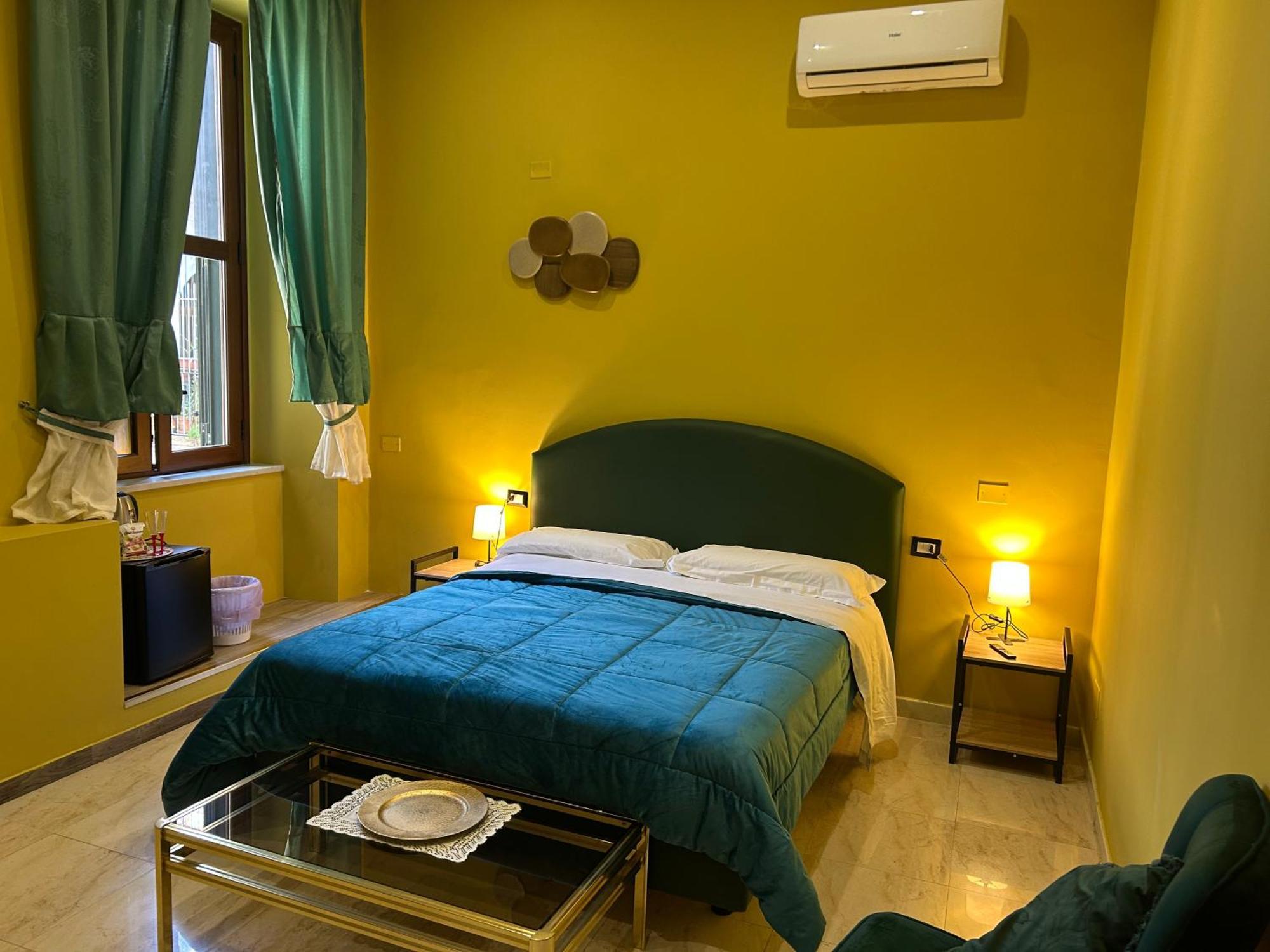 Hotel Venus Of Milo Napoli Esterno foto
